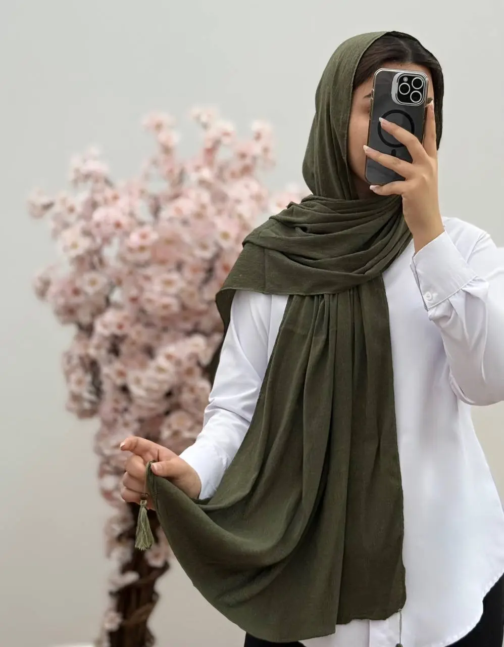 شال برشکا منگوله دار